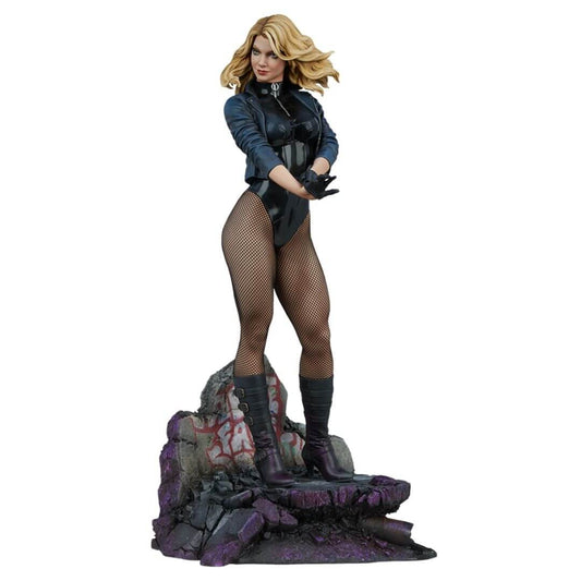 BLACK CANARY Premium Format Figure by Sideshow Collectibles