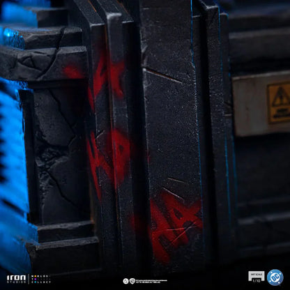 Nightwing by Iron Studios