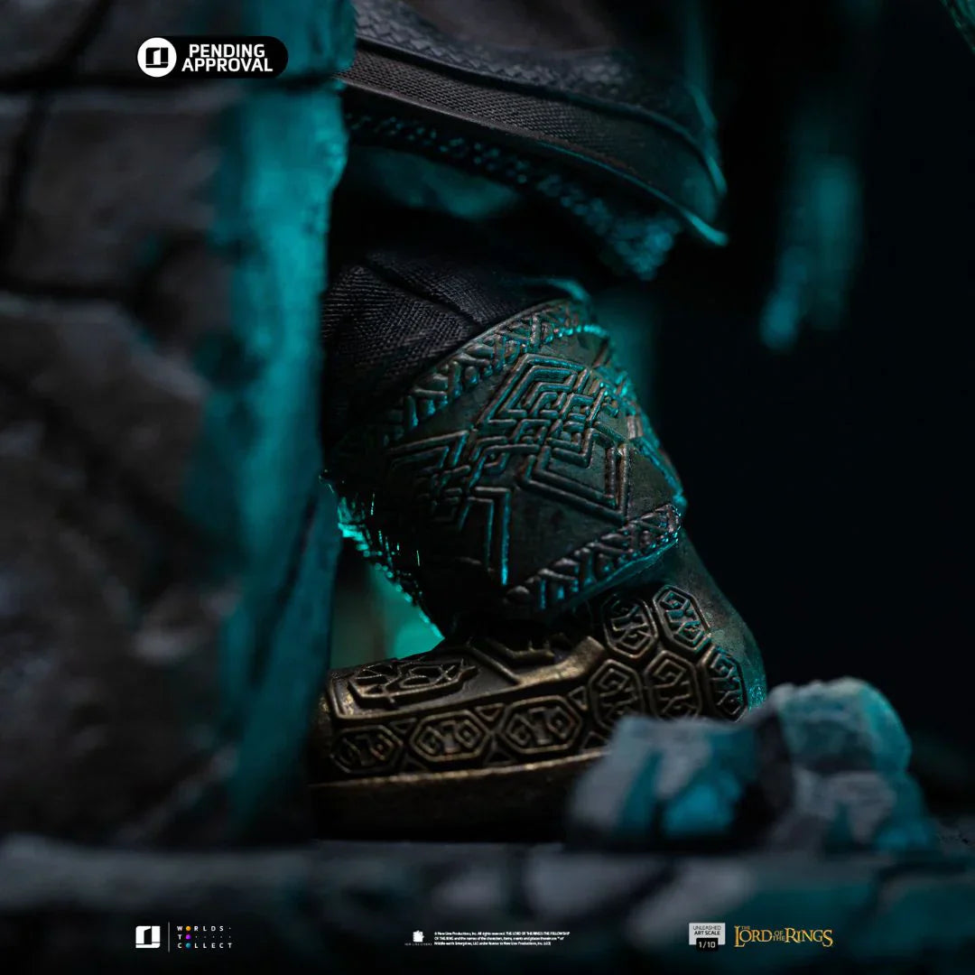 The Lord Of The Rings Gimli Unleashed Art Statue By Iron Studios