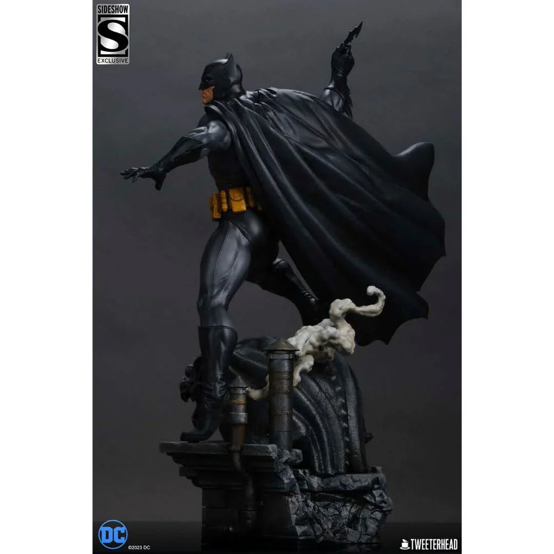 Batman (Black And Gray Edition ) Quarter Scale Maquette Statue By Tweeterhead