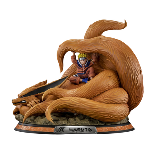 Naruto and Kyubi Statue by Tsume