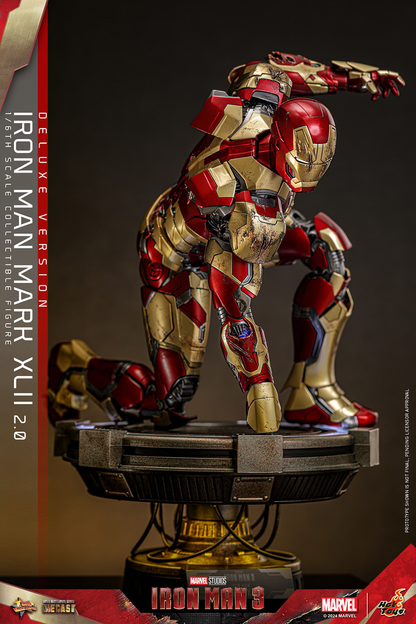 IRON MAN MARK XLII (2.0) DELUXE Sixth Scale Figure by Hot Toys