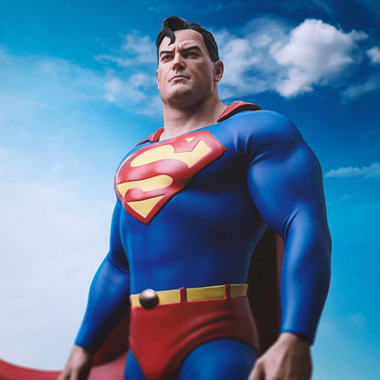 Superman DC Trinity Legacy Replica 1/4 Statue By Iron Studios