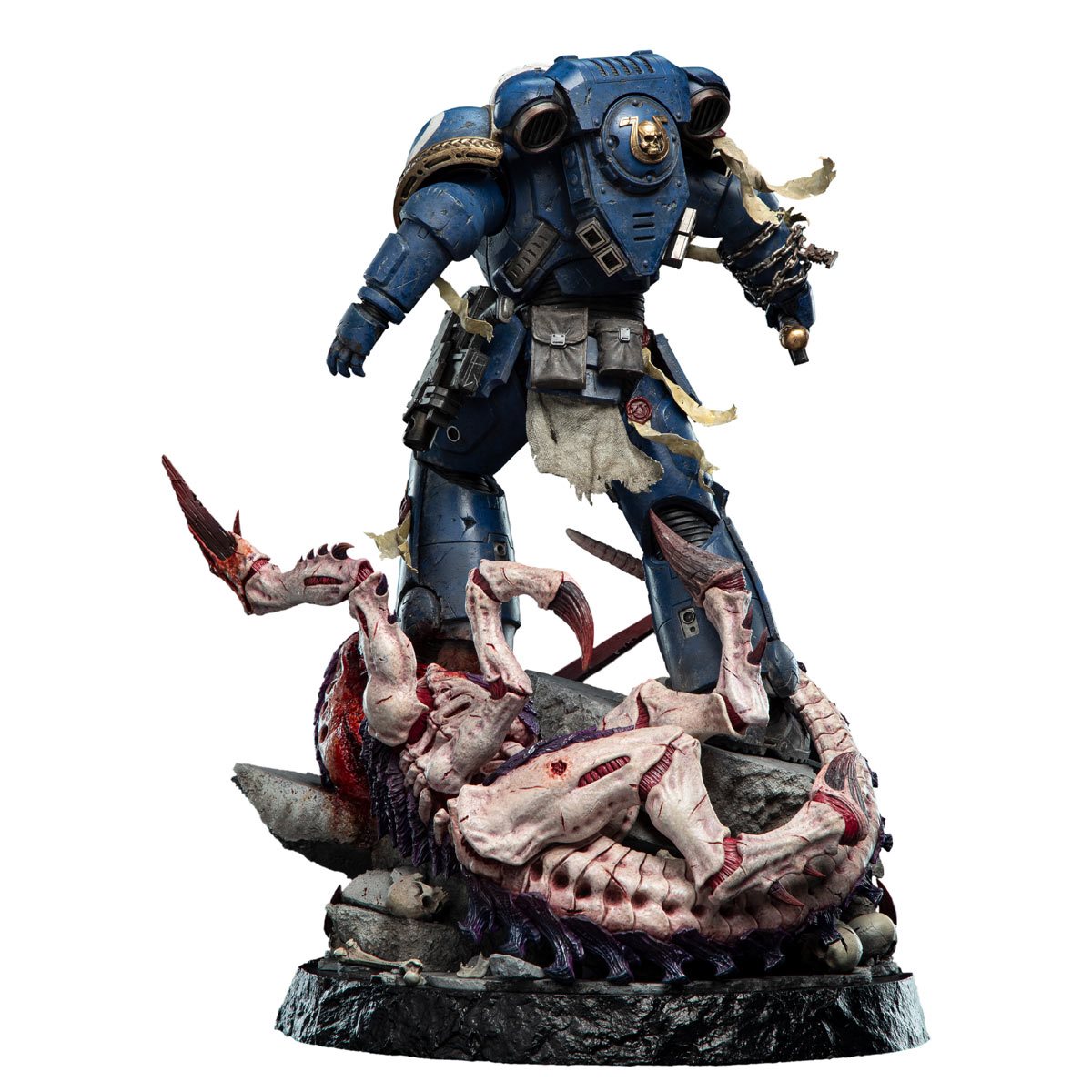 Warhammer 40k Lieutenant Titus Limited Edition Statue by Weta