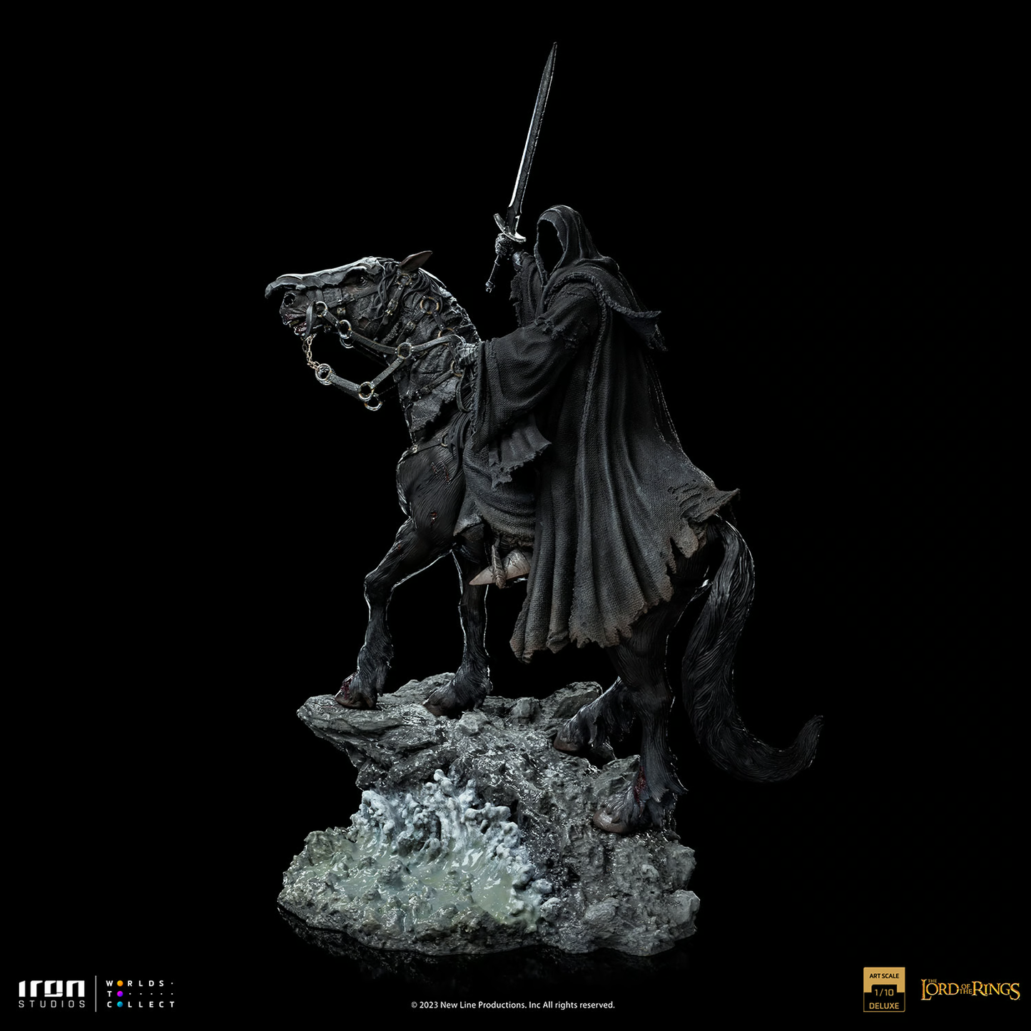 Nazgûl on Horse Deluxe The Lord of the Rings Art Scale Statue