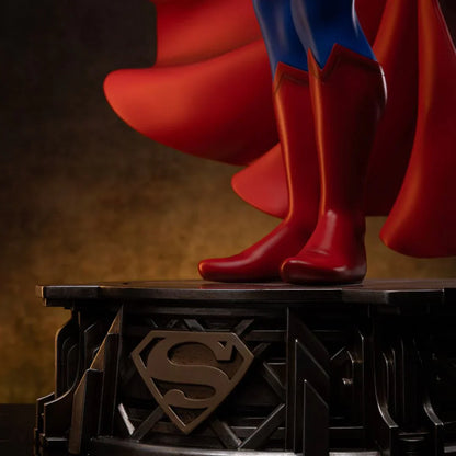 Superman DC Trinity Legacy Replica 1/4 Statue By Iron Studios