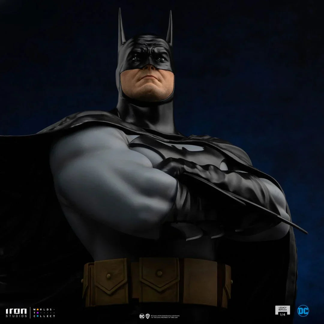 Batman DC Trinity Legacy Replica 1/4 Statue By Iron Studios
