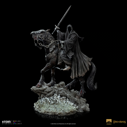 Nazgûl on Horse Deluxe The Lord of the Rings Art Scale Statue