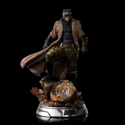 Zack Snyder's Justice League Nightmare Batman 1/4 th Scale Statue By Iron Studios