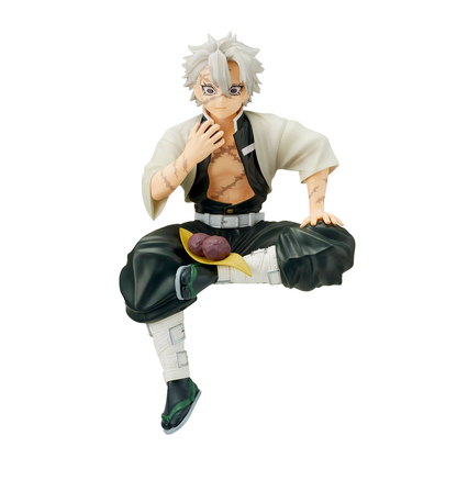 Demon Slayer: Kimetsu no Yaiba Sanemi Shinazugawa Perching Figure By SEGA