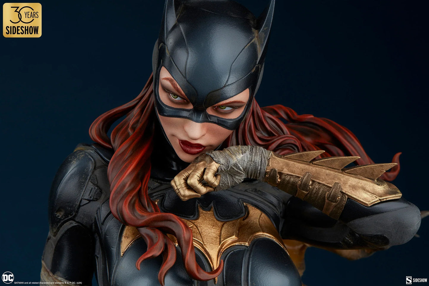 BATGIRL Premium Format Figure by Sideshow Collectibles