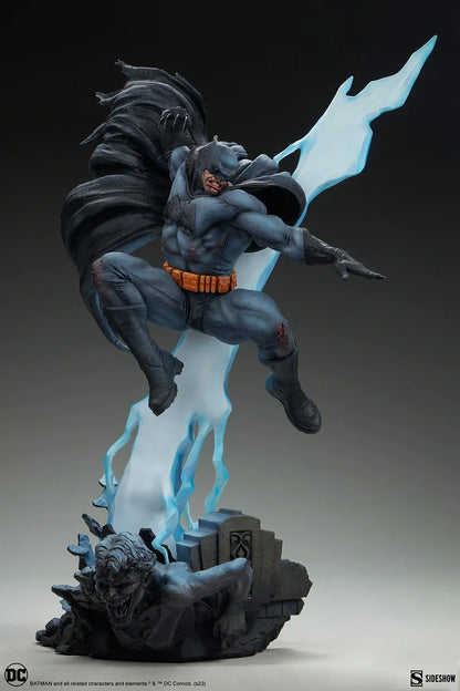 Batman The Dark Knight Returns Premium Format By Sideshow