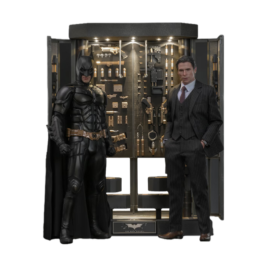 BATMAN ARMORY WITH BRUCE WAYNE (2.0) By Hot Toys