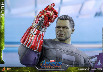 Hulk (Avengers: Endgame) Sixth Scale Figure by Hot Toys