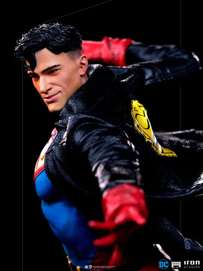 Superboy 1:10 By Iron Studio