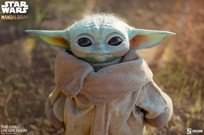 THE CHILD Life-Size Figure by Sideshow Collectibles