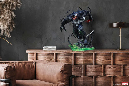 VENOM Premium Format Figure by Sideshow Collectibles